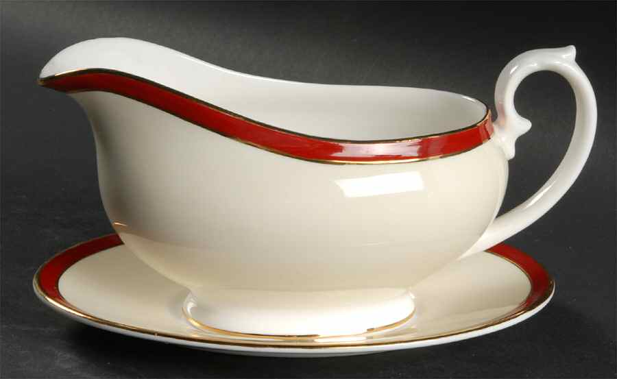 Summer Wine Gravy Boat & Underplate by Royal Grafton-1