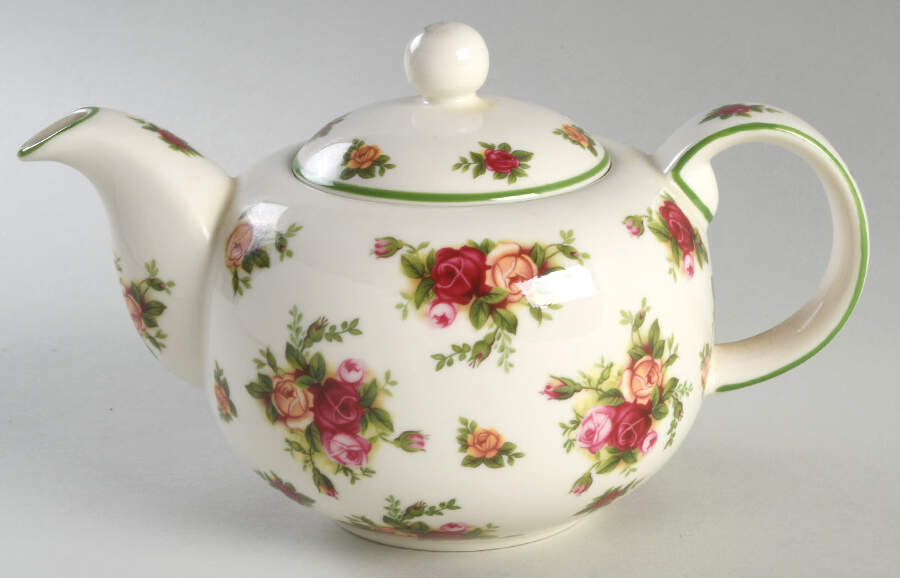 Old Country Roses Cream (Green Trim) Teapot & Lid by Royal Albert-1