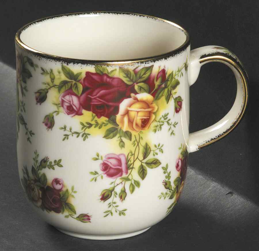 Old Country Roses (Classic III) Mug by Royal Albert-1