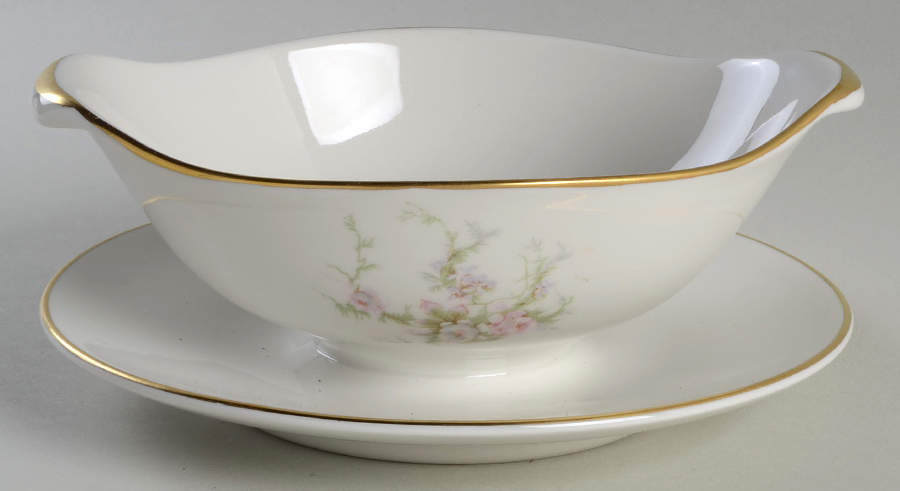 RYA6 Gravy Boat with Attached Underplate by Royal Chatham-1