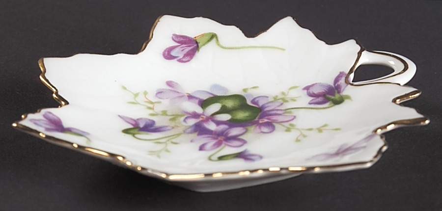 Spring Violets 4" Ashtray by Rossetti-1