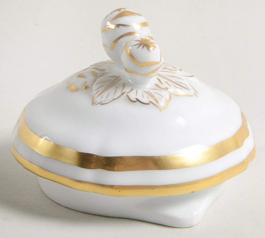 Marie Antoinette Gold on White Lid for Coffee Pot by Raynaud-1