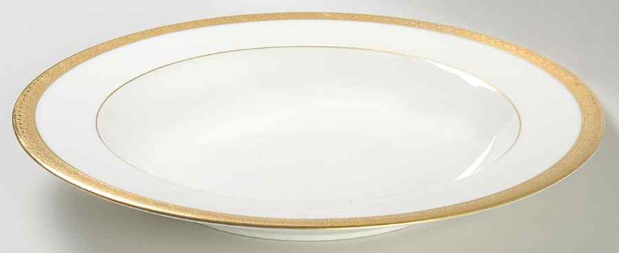 L5556 Large Rim Soup Bowl by Royal Cauldon-1