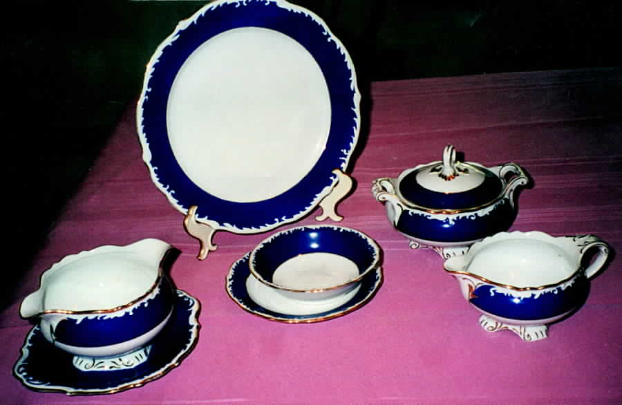 2182 Underplate for Gravy Boat by Richelieu-1