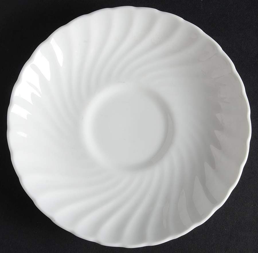 RQE1 Saucer by Royal Queens (England)-1