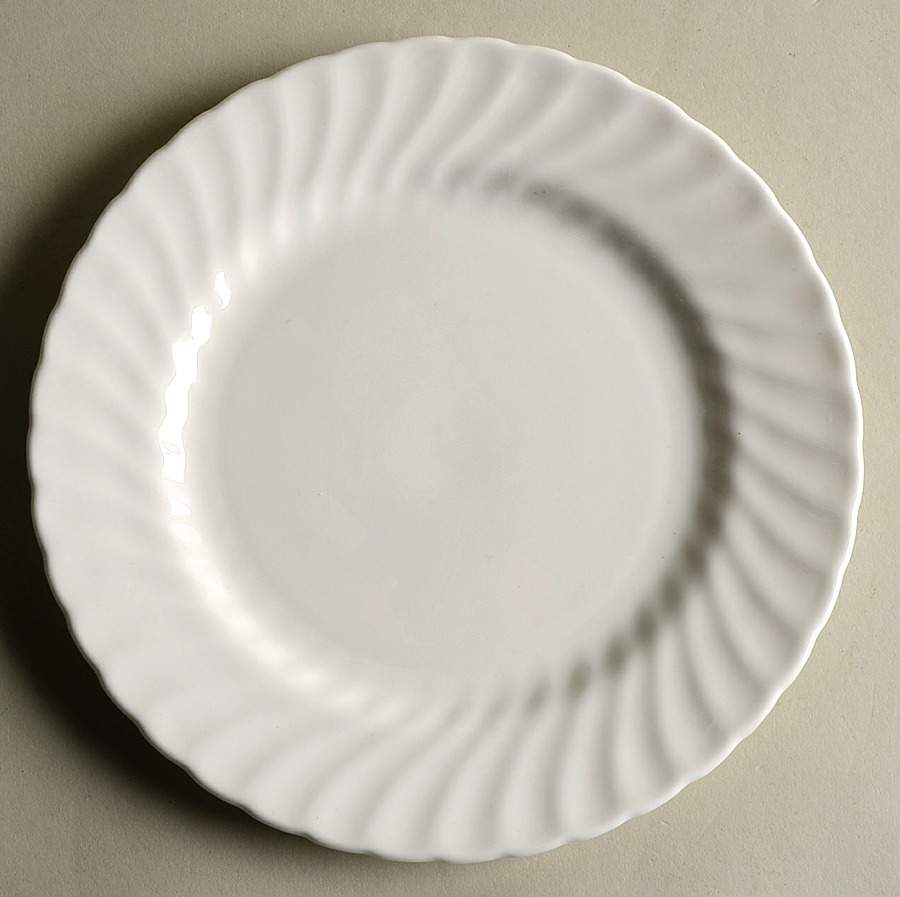 RQE1 Salad Plate by Royal Queens (England)-1