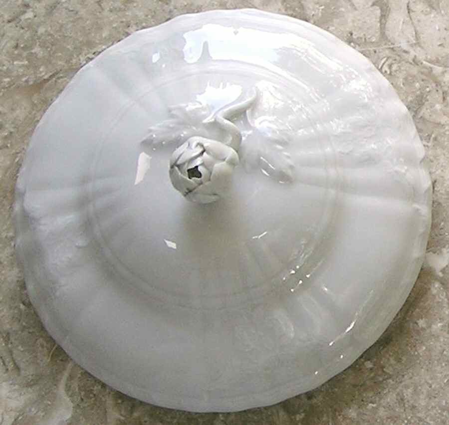 RBE6 Lid for Cream Soup Bowl by Royal Berlin-1