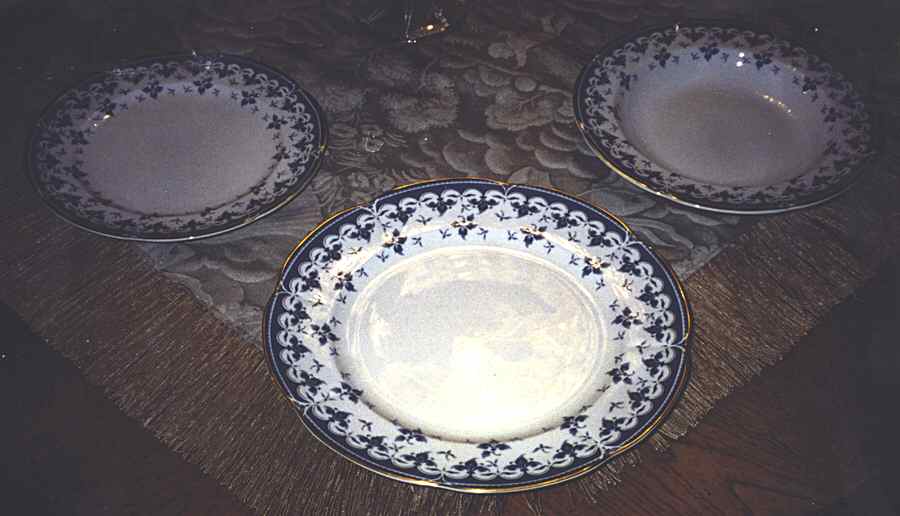 RXT1 Dinner Plate by Royal China Thailand-1