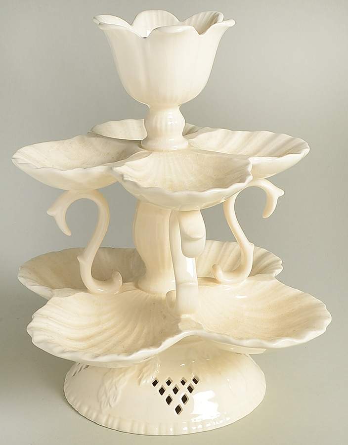 Originals Tulip Centerpiece by Royal Creamware-1