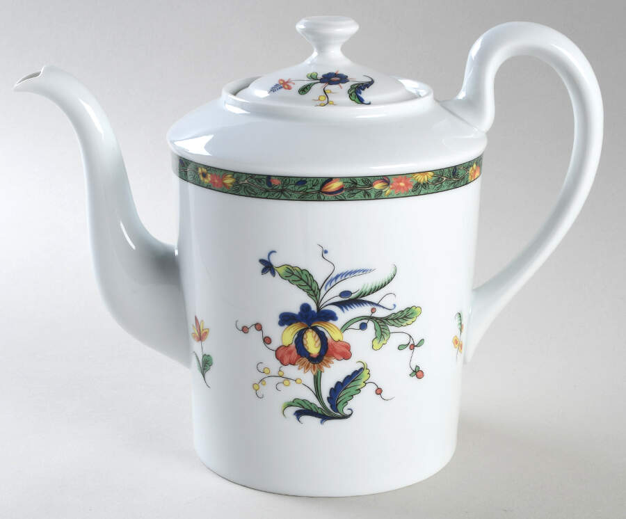 Louviers Coffee Pot & Lid by Raynaud-1
