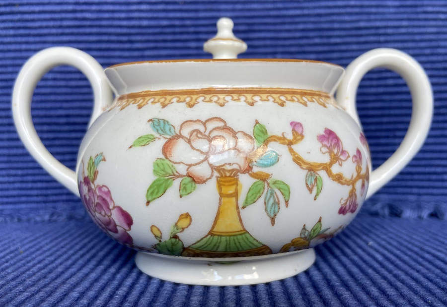 L7154 Sugar Bowl & Lid by Royal Cauldon-1