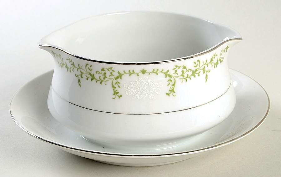 RKH1 Gravy Boat with Attached Underplate by Royal Karger-1