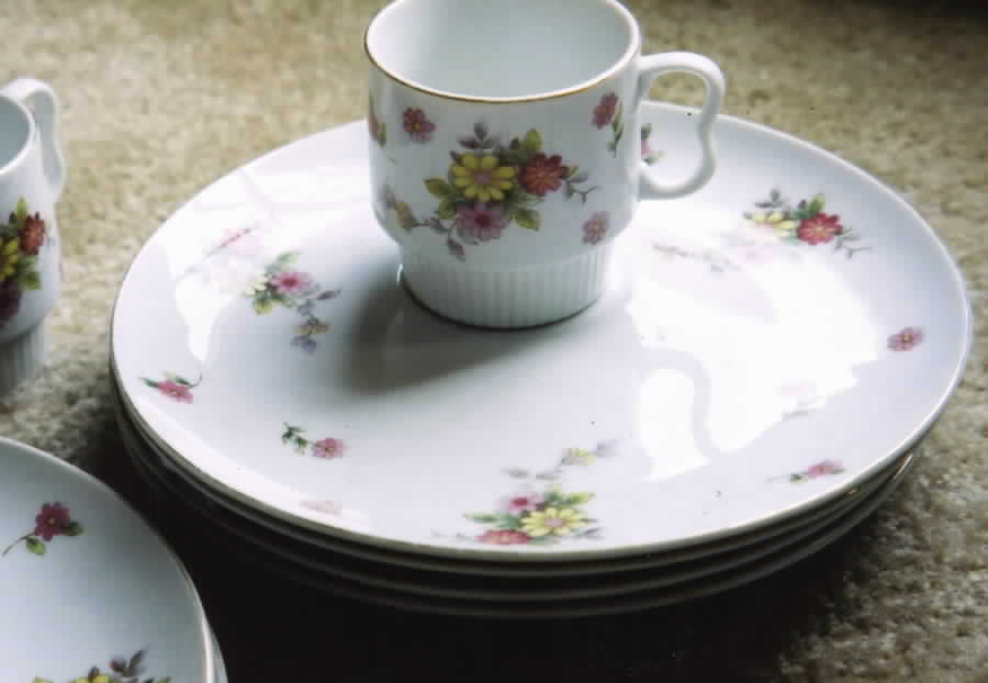 RGJ2 Snack Plate & Cup Set by Royal Geoffrey (Japan)-1