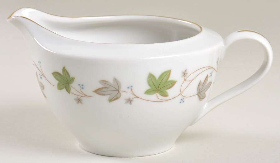 Ivy Lane Creamer by Rose (Japan)-1