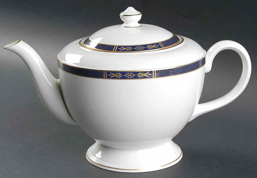 Royal Lily (Newer, 2004 Intro) Teapot & Lid by Royal Worcester-1