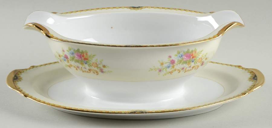 RCJ10 Gravy Boat with Attached Underplate by Royal China Japan-1