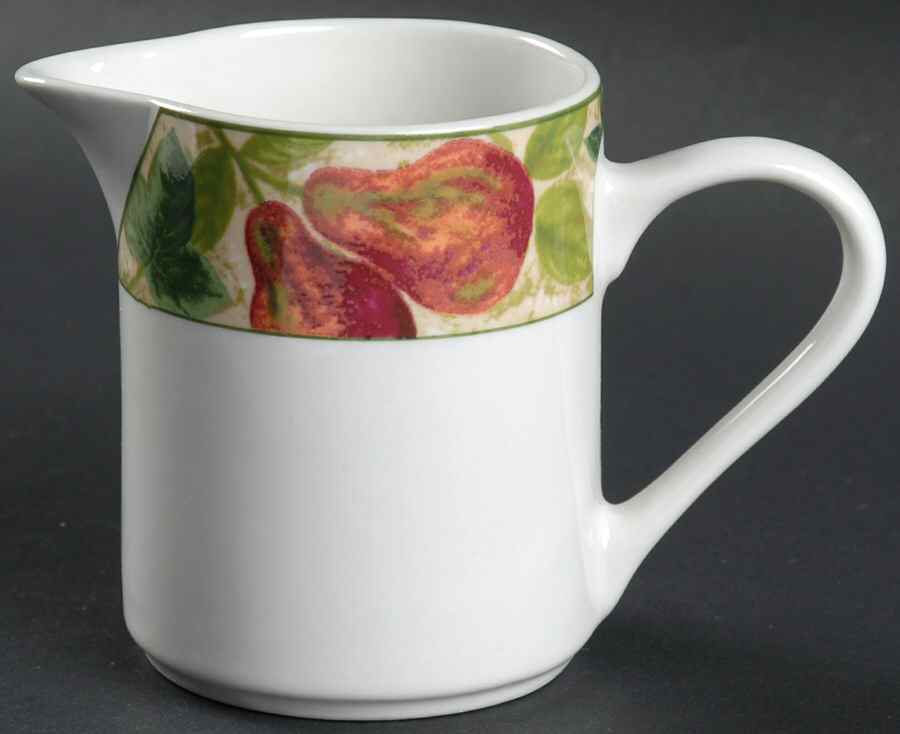 Cortland Creamer by Reed & Barton-1