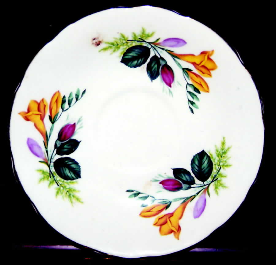 RKD1 Saucer by Royal Kendall-England-1