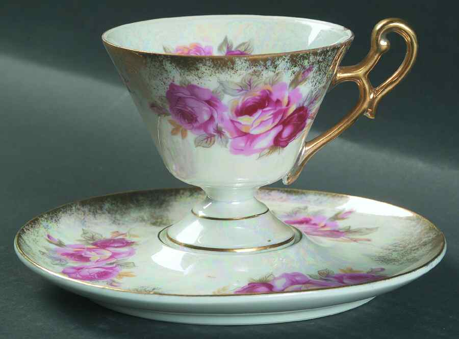7720 Footed Cup & Saucer Set by Royal Ainsley-1