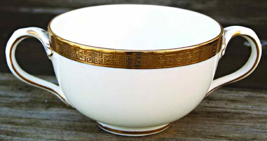 L8514 Flat Cream Soup Bowl by Royal Cauldon-1