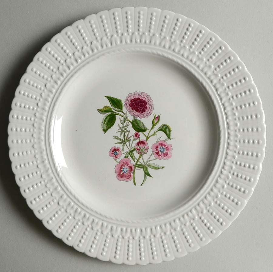 Woodstock Luncheon Plate by Royal Cauldon-1