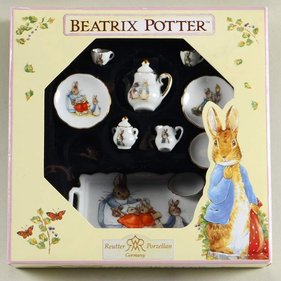 Peter Rabbit Toy Tea Set by Reutter Porzellan-1