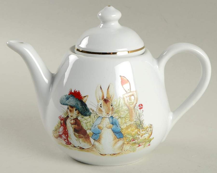 Peter Rabbit Child's Teapot & Lid by Reutter Porzellan-1