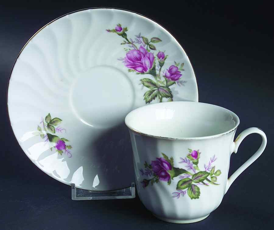 RGT7 Flat Cup & Saucer Set by Regent (China)-1