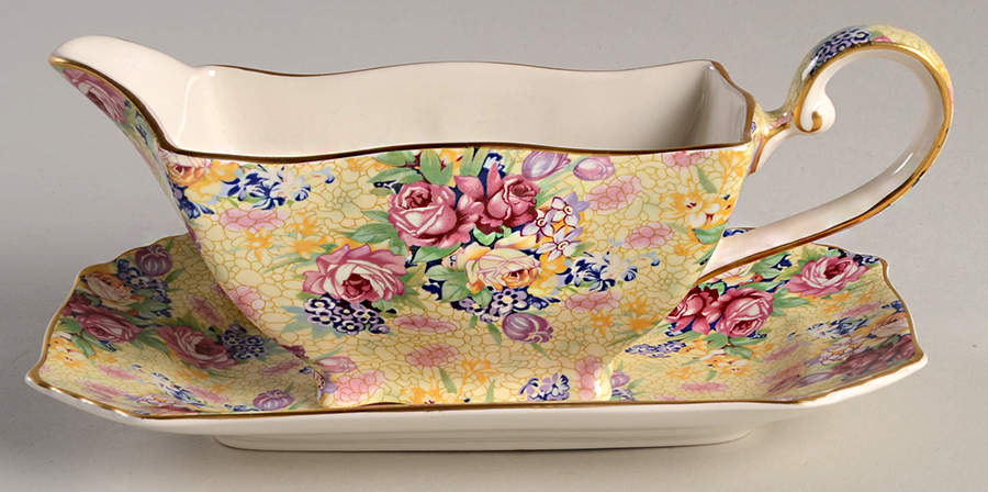 Welbeck (Bone, Circa 1995) Gravy Boat & Underplate by Royal Winton-1