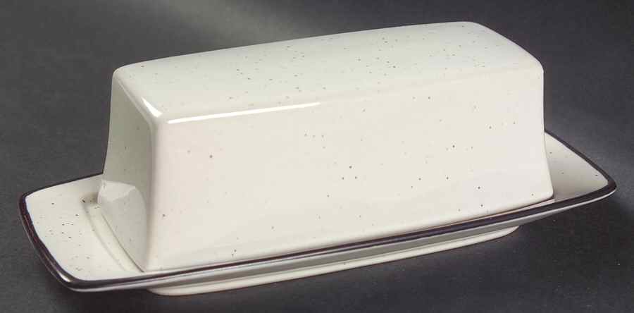 Mikado (Stoneware) 1/4 Lb Covered Butter by Royal Prestige-1