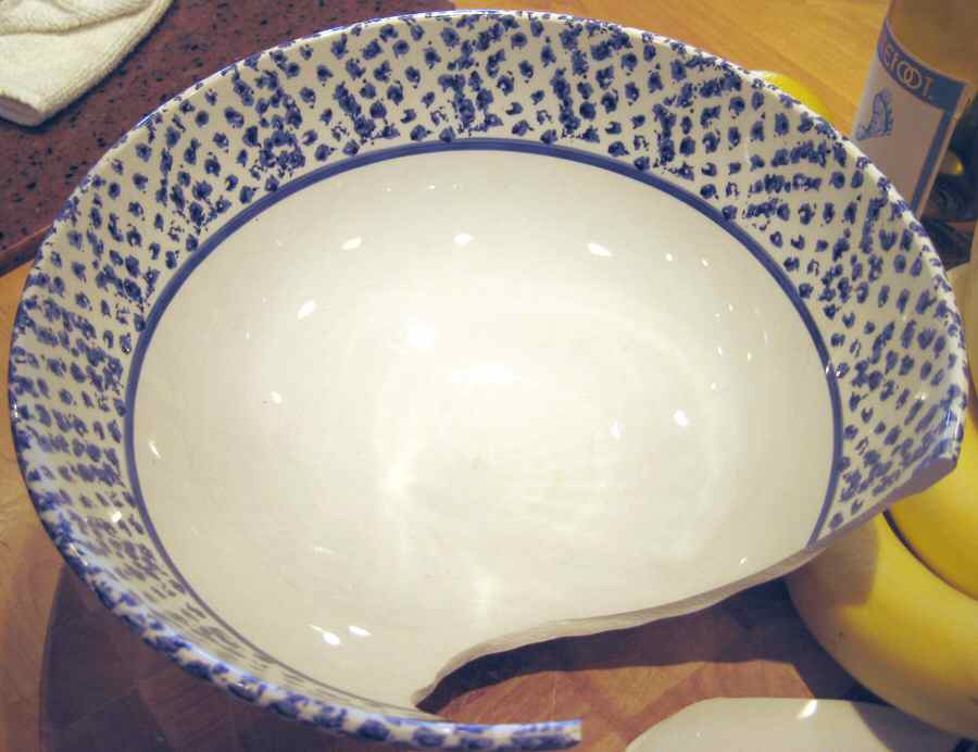 RNY11 10" Round Vegetable Bowl by Roma (New York)-1