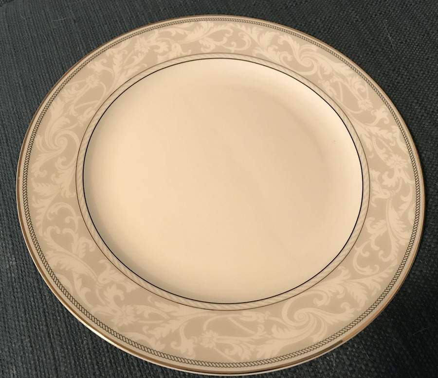 R4S1 Salad Plate by Royal Savoy-1
