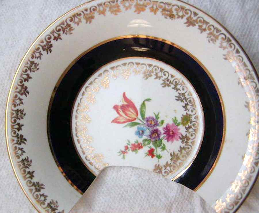 ROS89 Dinner Plate by Royal Staffordshire-1