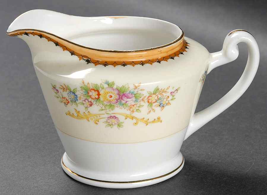 Adeline Creamer by Royal China Japan-1