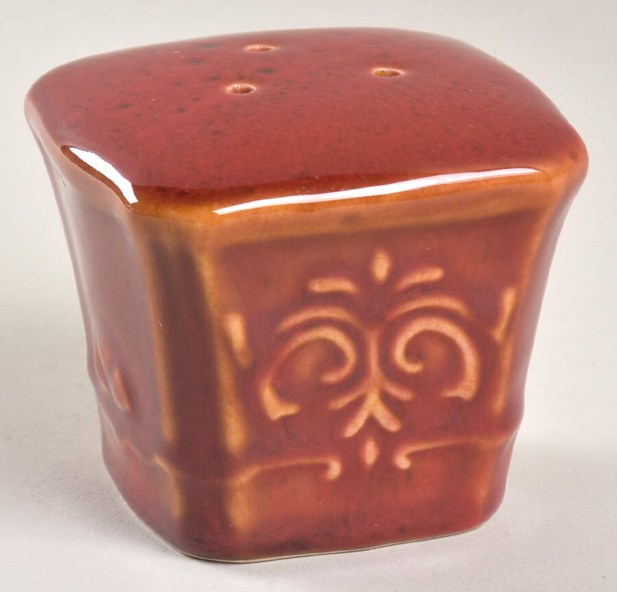 Victorian Scroll Red Pepper Shaker by Reba Harmony for the Home-1