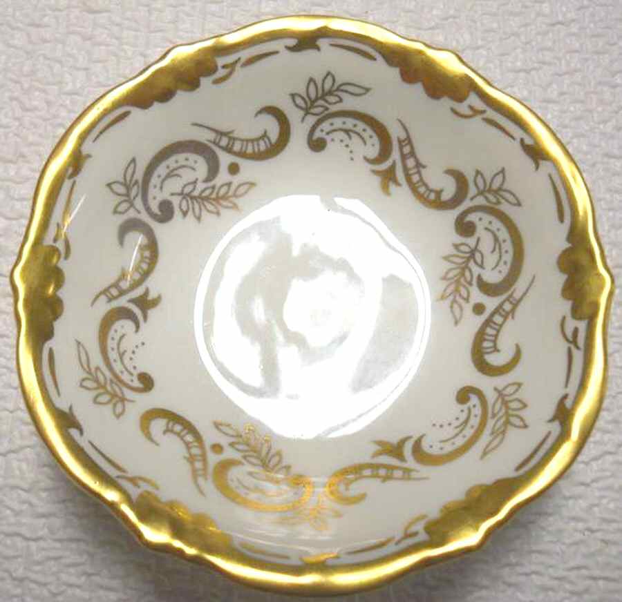 AC107 Fruit/Dessert (Sauce) Bowl by Royal Cauldon-1