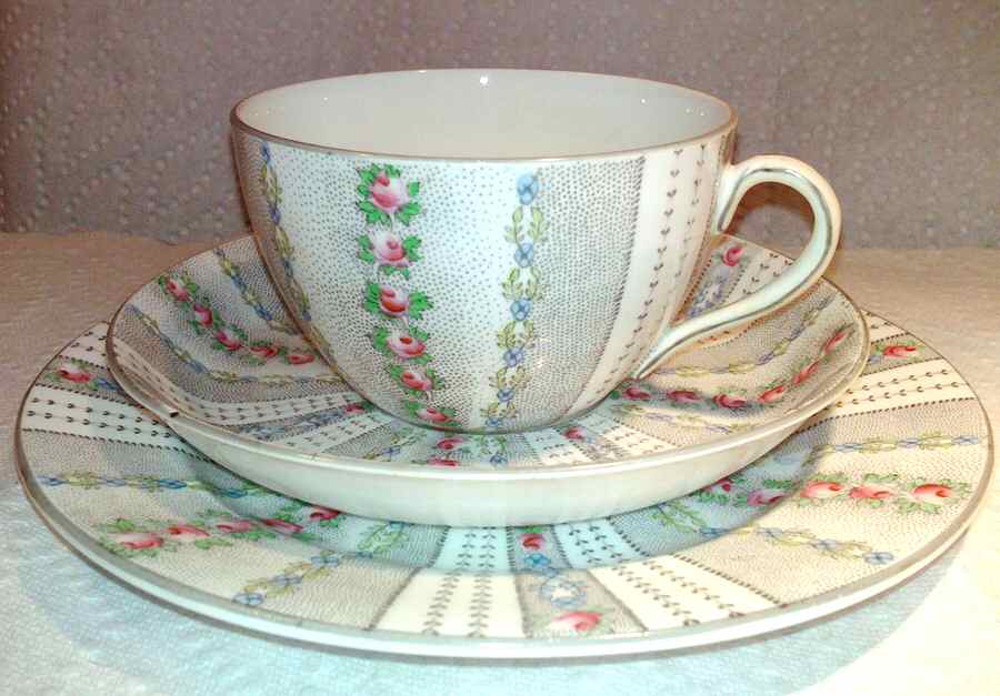 ROS91 Bread & Butter Plate by Royal Staffordshire-1