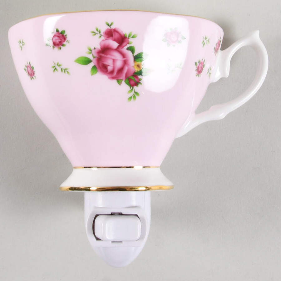 New Country Roses Pink 1 5/8" + cup (H) Night Light/Cup HC by Royal Albert-1