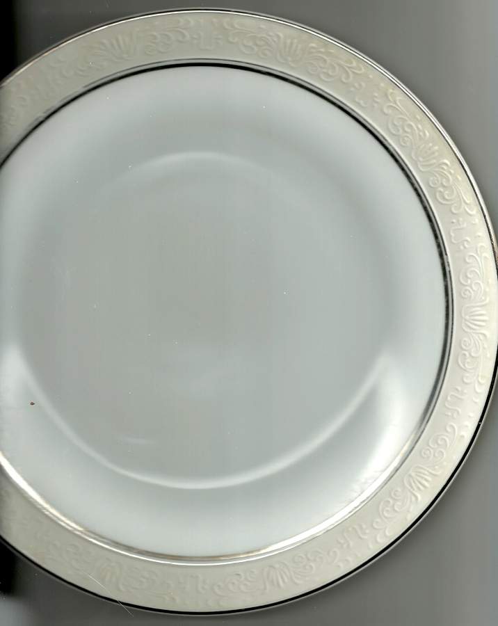 Olympia Dinner Plate by Royal M-Mita-1