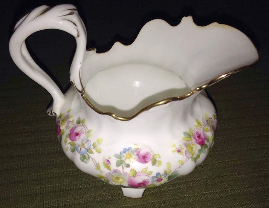 N4739 Creamer by Royal Cauldon-1