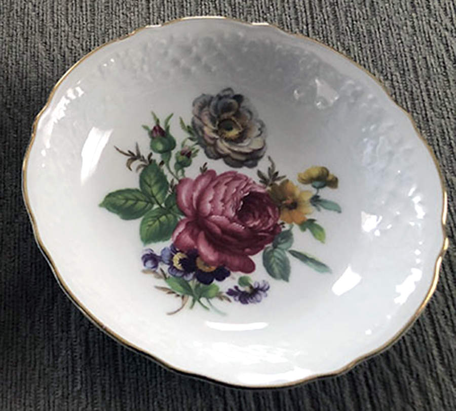 REU12 Fruit/Dessert (Sauce) Bowl by Reutter Porzellan-1