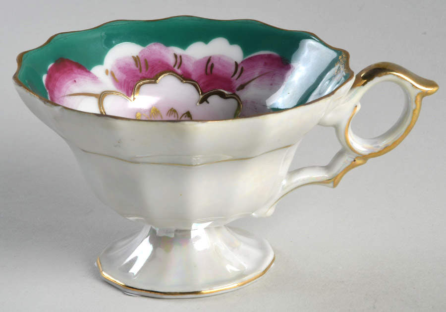 7865 Green Footed Cup by Royal Carlton-1