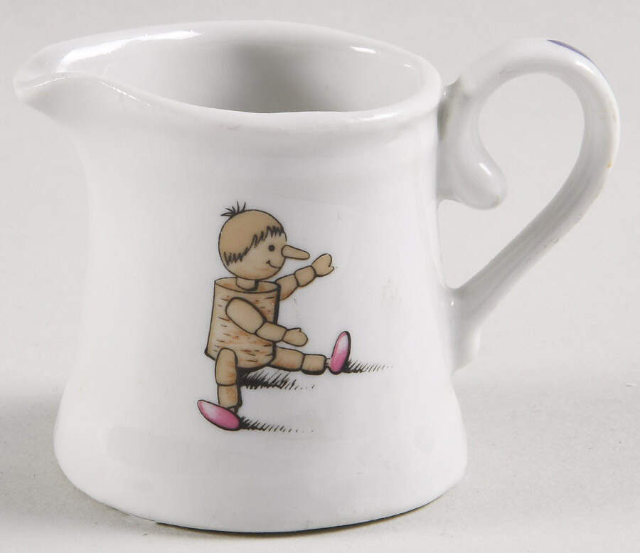 REU13 Child's Creamer by Reutter Porzellan-1