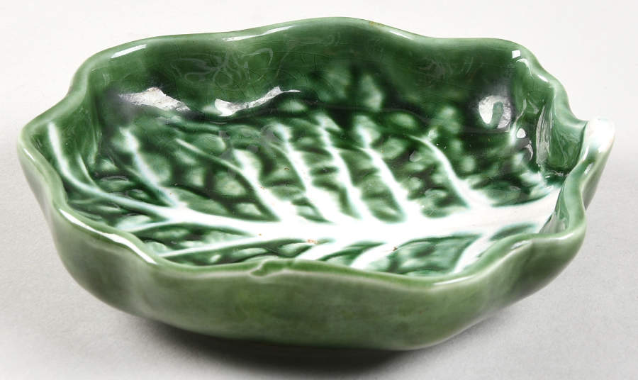 Cabbage Green Olive Dish by Secla-1
