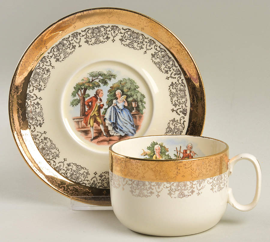 SAB1 Flat Cup & Saucer Set by Sabin-1