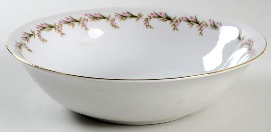 Rosebud Garland 9" Round Vegetable Bowl by Saji-1
