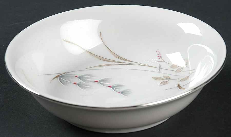Fantasy Fruit/Dessert (Sauce) Bowl by Saladmaster-1