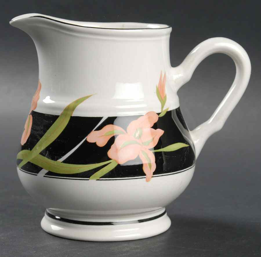 Allure Creamer by Sango-1