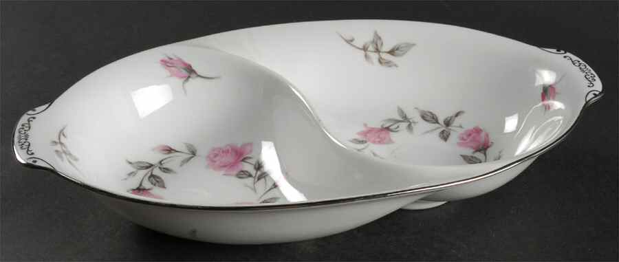 Rosetta 11" Oval Divided Vegetable Bowl by Sango-1