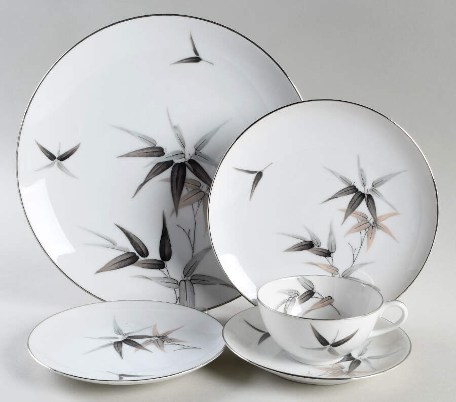 Sasa 40 Piece Estate Set by Sango-1
